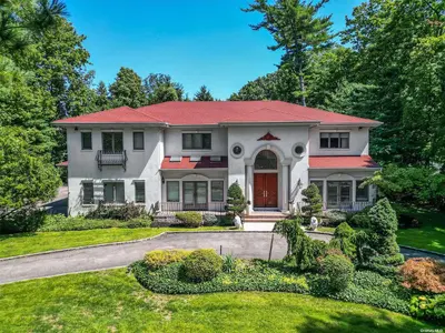 Photograph of 9 East Road
