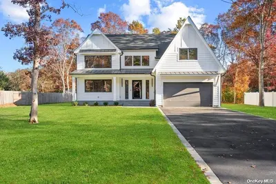 Photograph of 291 Pond Road